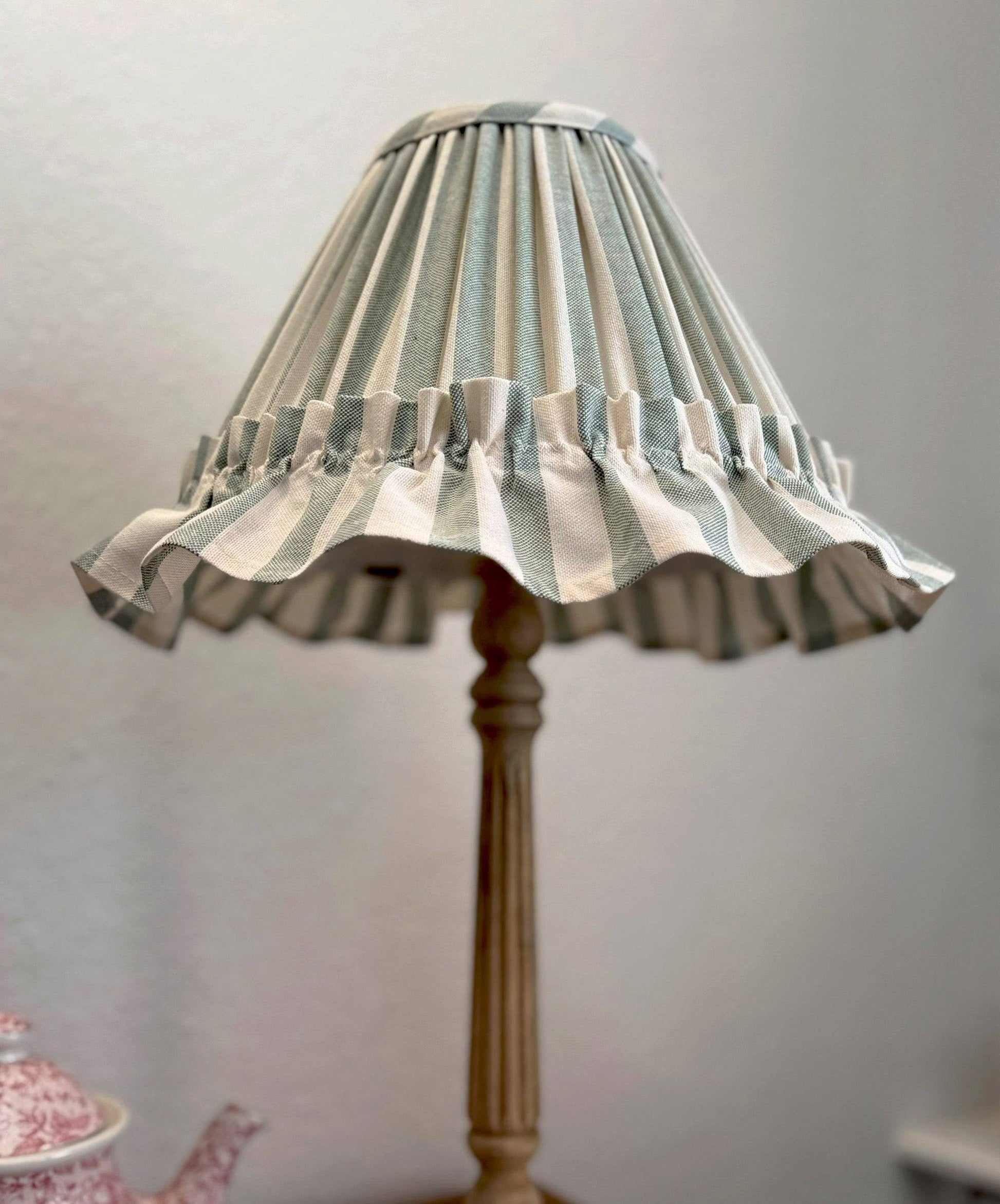 Rustic ruffle lampshade  | MariaMarabellashades