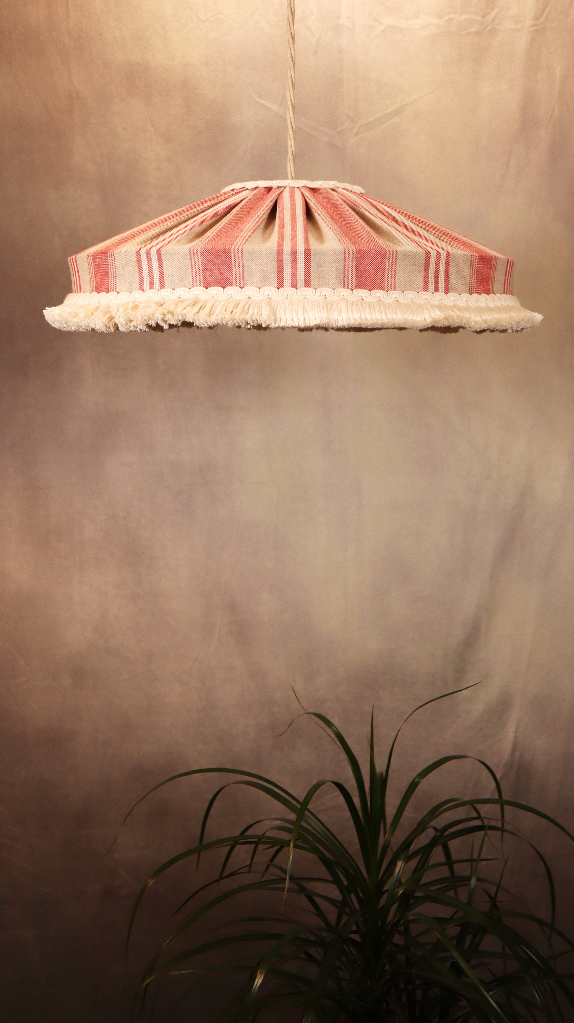 Vintage farmhouse style cotton lampshade - MariaMarabellashades