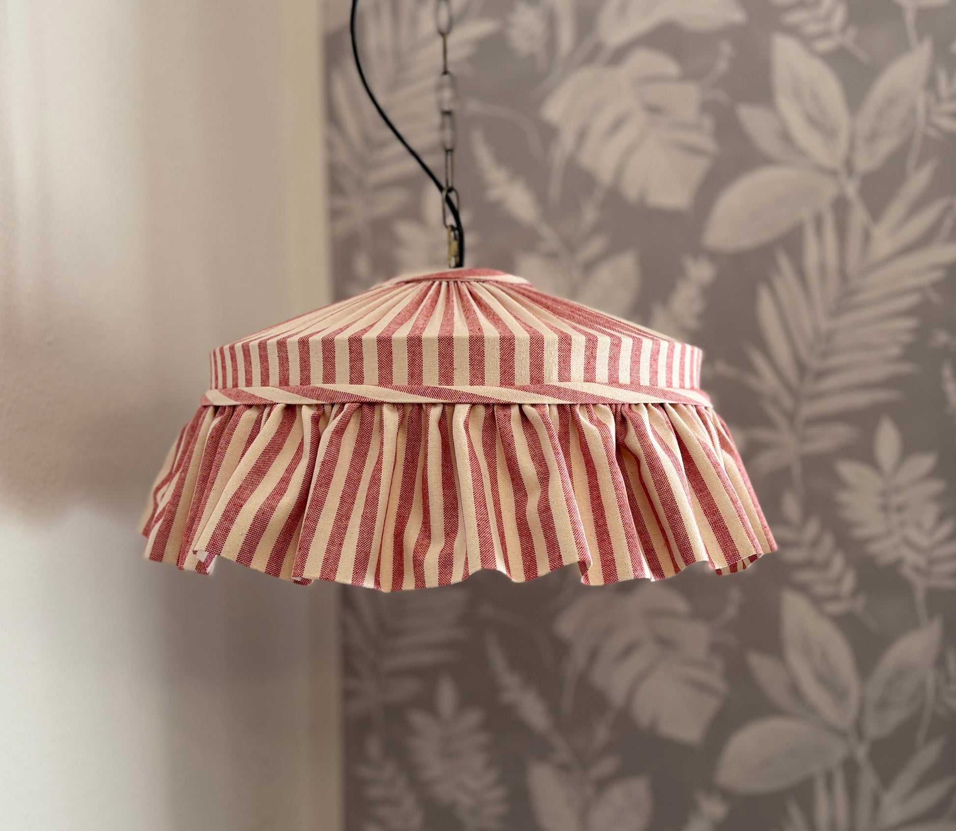 Red stripes lampshade | mariamarabellashades